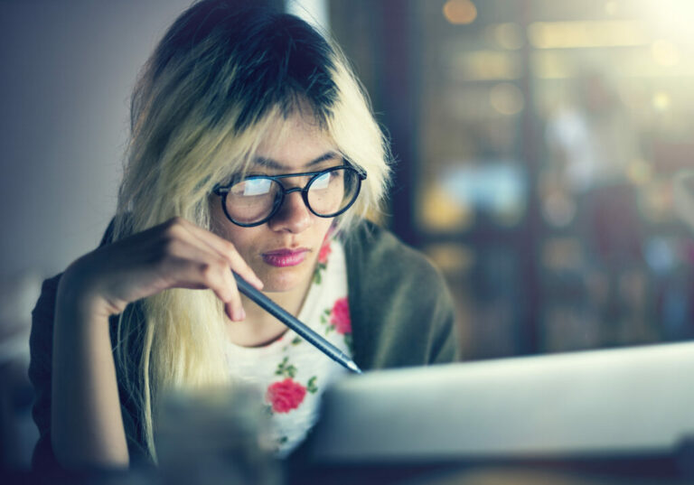 Building a Loyal Blog Audience: Strategies for Engagement and Growth